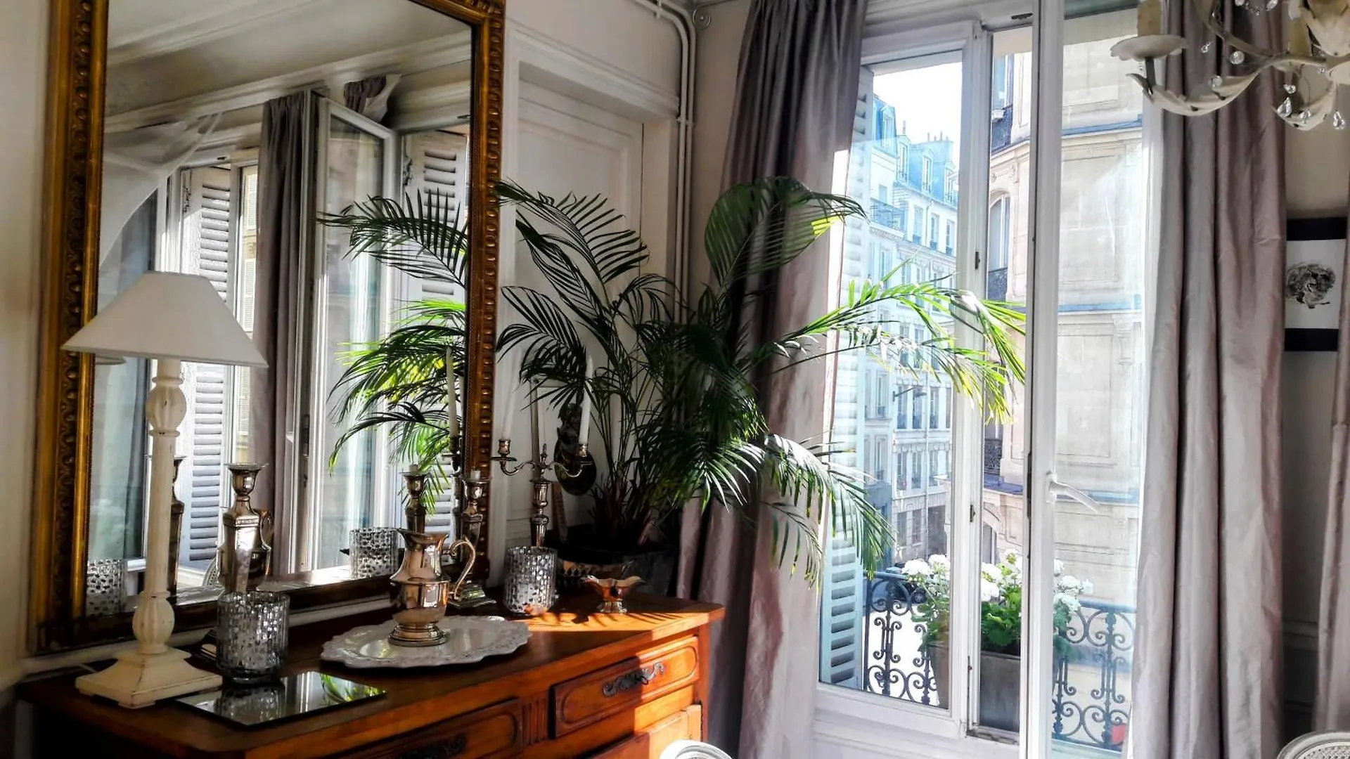 Appartement Plein Centre Charmant Et Lumineux Parijs Frankrijk